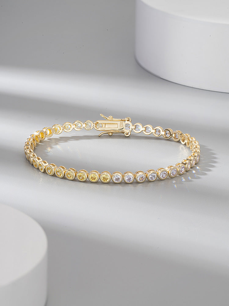 Bracelet en Argent 925 doré avec pierres brillantes, accessoire minimaliste féminin par Moyyudé