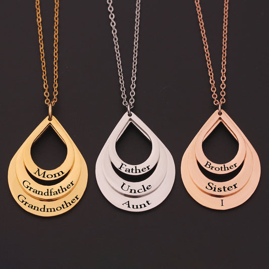 Collier personnalisé gravé Moyyudé avec pendentifs en acier or, argent et cuivre pour femme